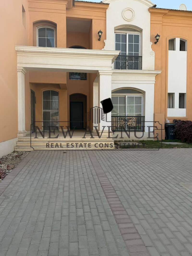 Townhouse Middle in Layan Sabbour New Cairo Golden Square for Sale with the Lowest Price in the Market - Widok 2