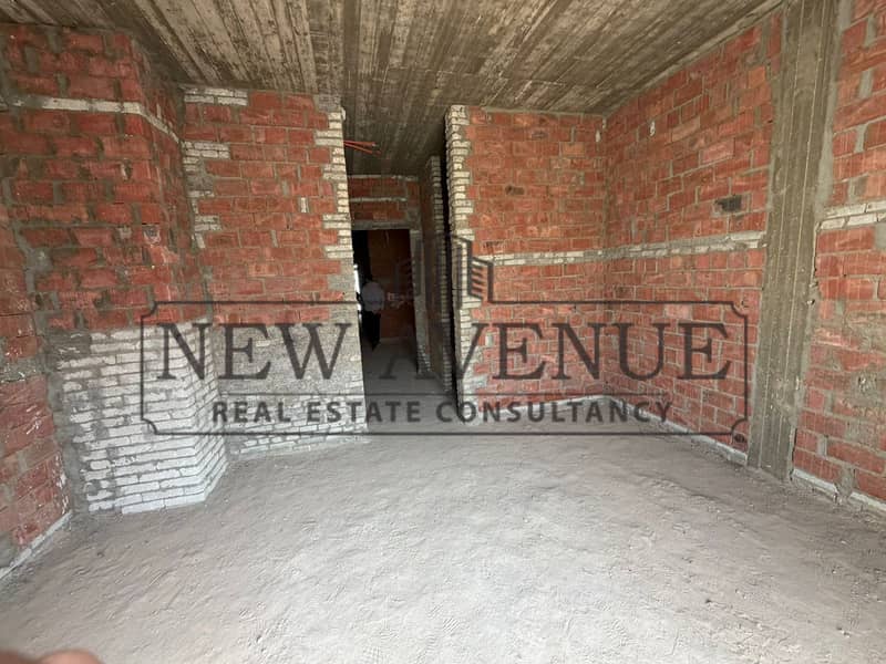 Townhouse Middle in Layan Sabbour New Cairo Golden Square for Sale with the Lowest Price in the Market - Widok 4