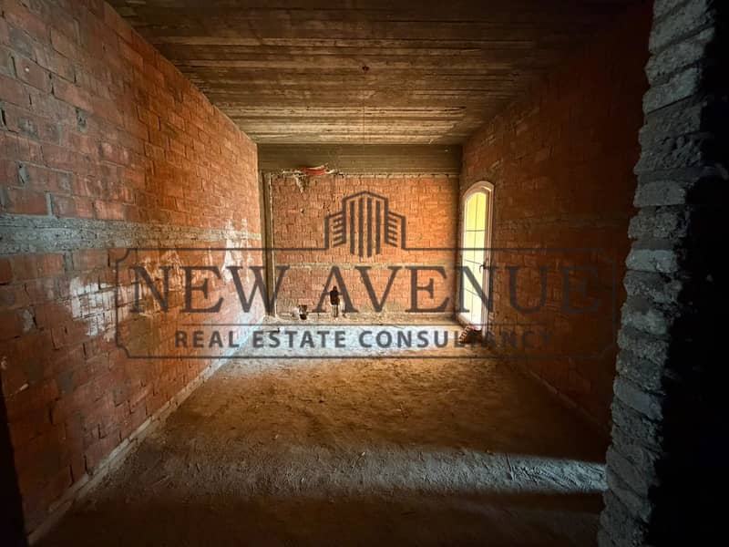 Townhouse Middle in Layan Sabbour New Cairo Golden Square for Sale with the Lowest Price in the Market - Widok 5