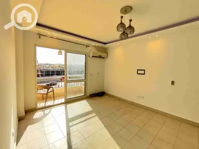Apartment for rent in Al-Mustaqbal, second floor, kitchen and air conditioning.