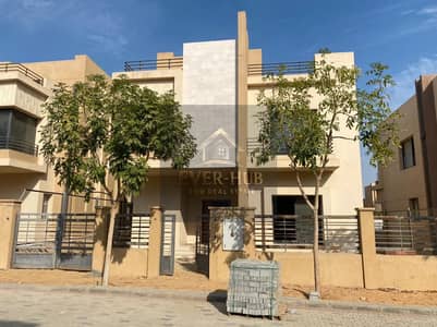 4 Bedroom Villa for Sale in Sheikh Zayed, Giza - WhatsApp Image 2026-05-13 at 5.59. 39 PM. jpeg 4 Bedroom Villa for Sale in Sheikh Zayed, Giza - WhatsApp Image 2026-05-13 at 5.59. 39 PM. jpeg