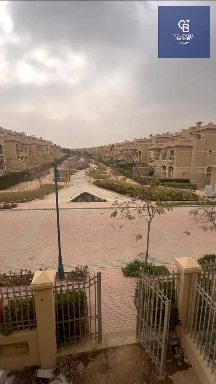 Immediate delivery of a villa at the lowest price in the market with a prime view in La Vista City | Installments fully paid - Ansicht 3