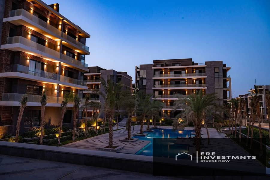 Very Special Apartment, Ready to move with best view for sale in El Patio ORO compound New Cairo - Widok 4