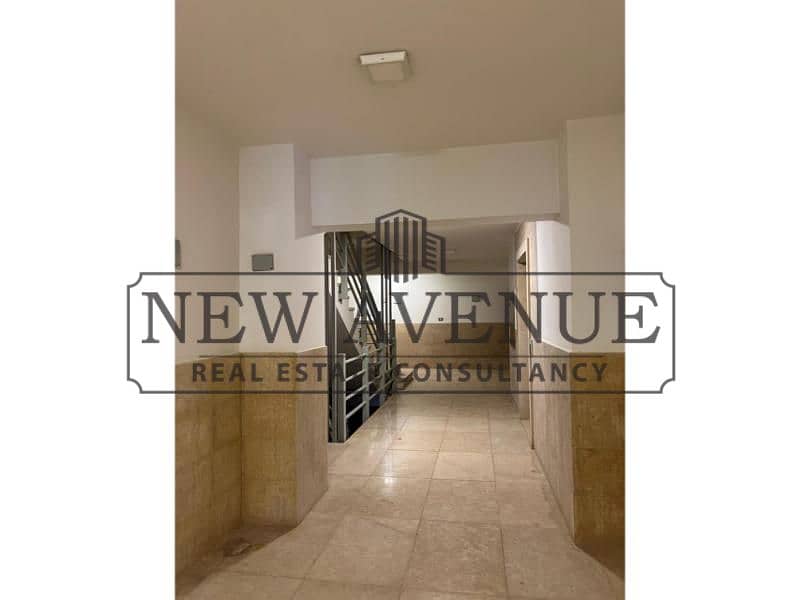 Ready to move Apartment in capital gardens For Sale By palm hills core & shell - Widok 5