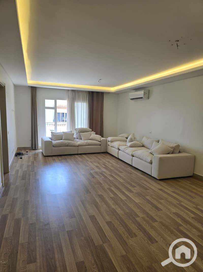 For Sale | Penthouse 191 sqm + 98 sqm Roof – October Plaza by SODIC, 6 octber - Widok 3