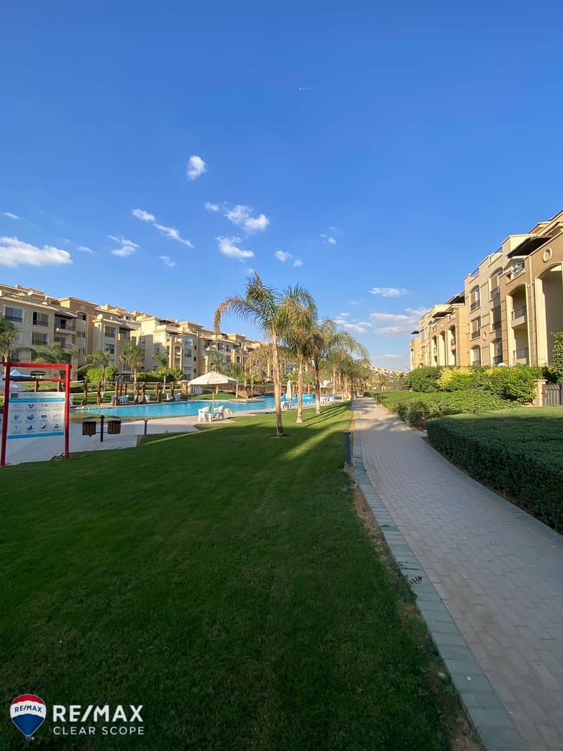 Prime Apartment for Sale in Stone Residence with Open Pool & Landscape View – Exceptional Deal in New Cairo – pohled 5