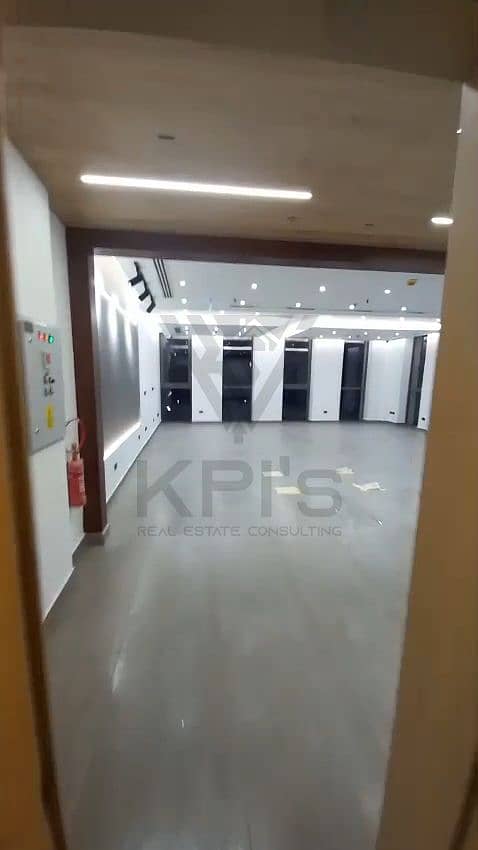 Fully finished clinic for rent in a prime location in Mivida, Fifth Settlement, at a bargain price with an open space. - Widok 5