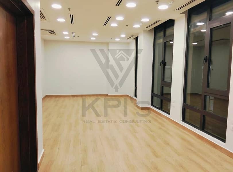 Fully finished clinic for rent in a prime location in Mivida, Fifth Settlement, at a bargain price with an open space. - Widok 6