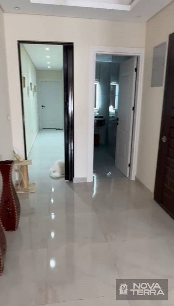 3 High-end finished apartment - Cairo University Compound (opposite Zayed 4 entrance)-image-3. jpg