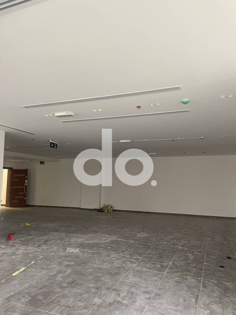 3 505b12e8-6919-439b-b49d-37055d339491. jpg