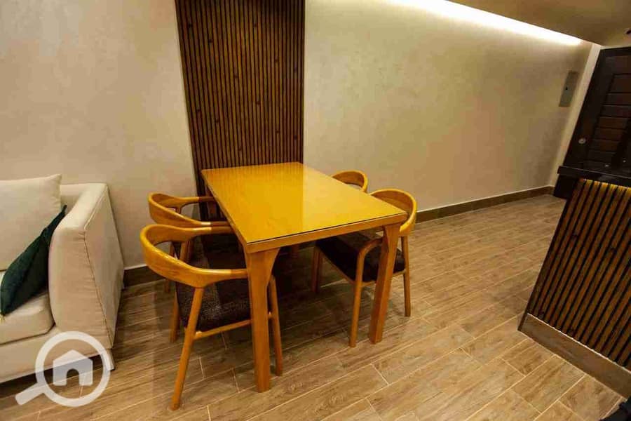Furnished hotel apartment for rent in Sheraton Airport next to Radisson Blu Hotel - Więcej