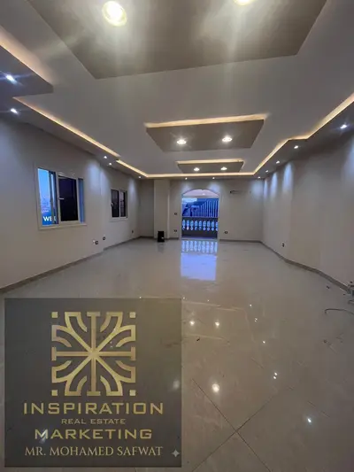 Prime 220m Administrative for Rent | Direct View on South 90th