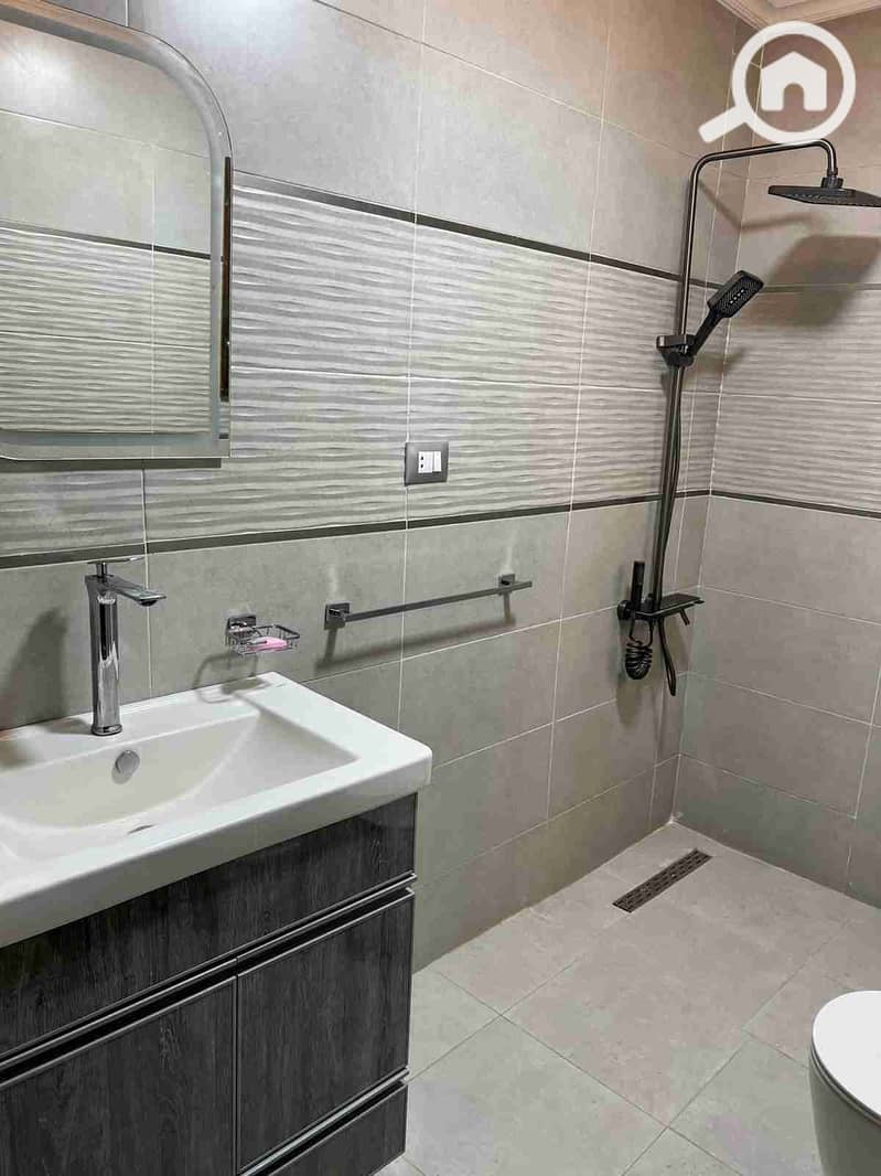 Furnished hotel apartment for rent in Sheraton Airport – pohled 5