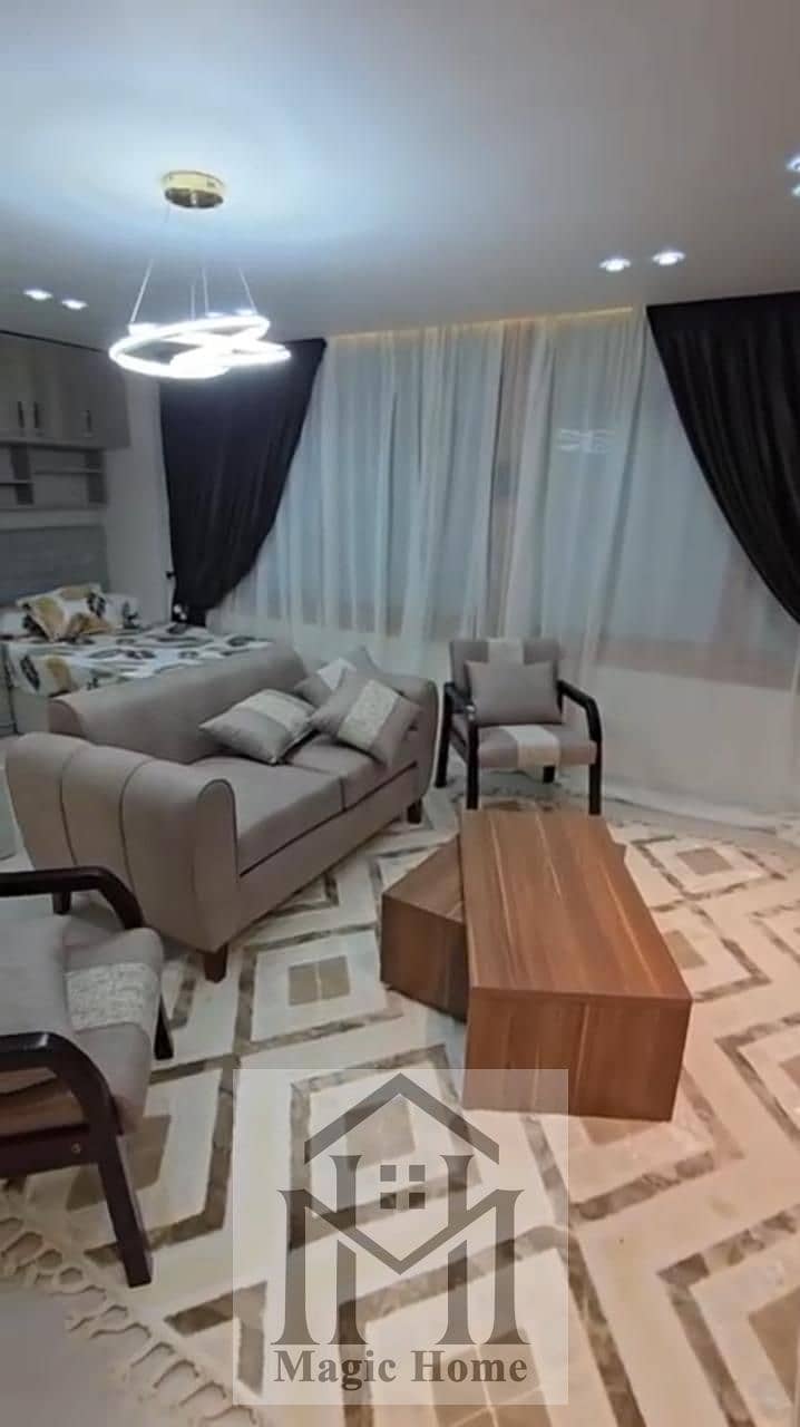 9 3b5bd923-269e-4fe1-8980-76138e92063c. jpg