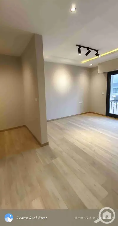 Apartment for rent in Al-Mustathmir Al-Saghir, it has a kitchen.