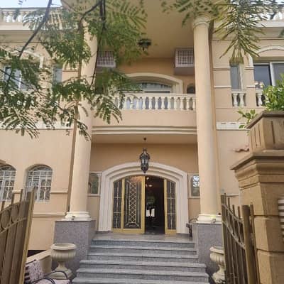 فیلا 4 غرف نوم للايجار في 6 أكتوبر، الجيزة - standalone villa for Rent