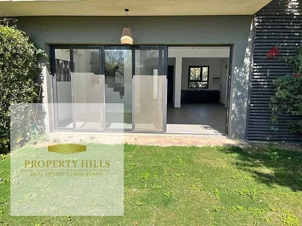 Receive a ready-to-move-in apartment with a large garden, finished and located near Madinaty, with a significant discount. - Ansicht 2