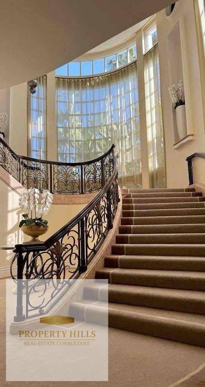Lowest price in the market, immediate handover, fully furnished with electrical appliances and kitchen, a villa with a view of the sea, area of 520 meters, in the finest villages of Sidi Heneish Al-Abd, next to Al-Maaza Bay. - Vaade 5