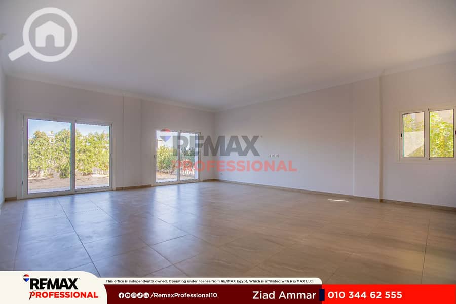 Open view of the plaza villa for sale in Muruj - Aanzicht 5