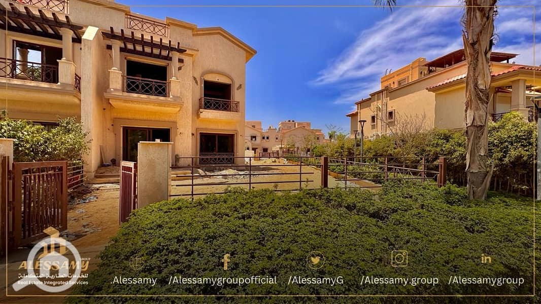 Twin House Villa Model E3 without deposit difference, immediate delivery with wide garden view, a masterpiece in Madinaty for sale at a special price. - Aanzicht 3