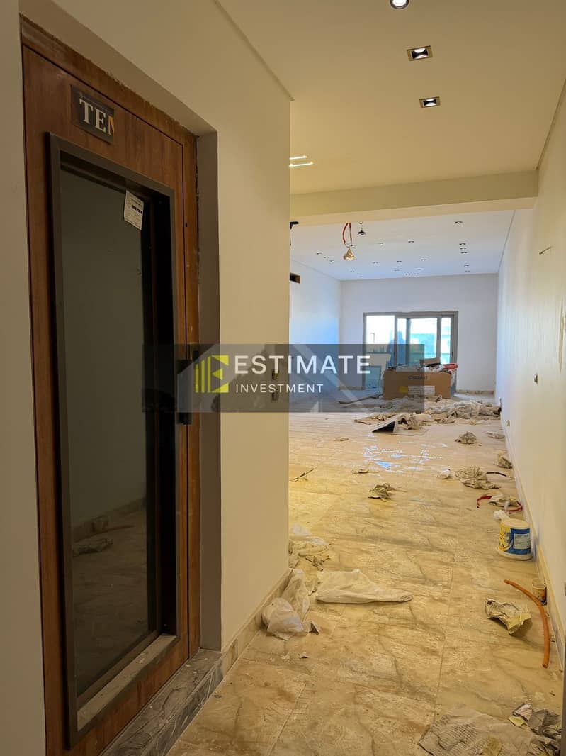 Penthouse with private pool for rent in Galleria - Widok 6