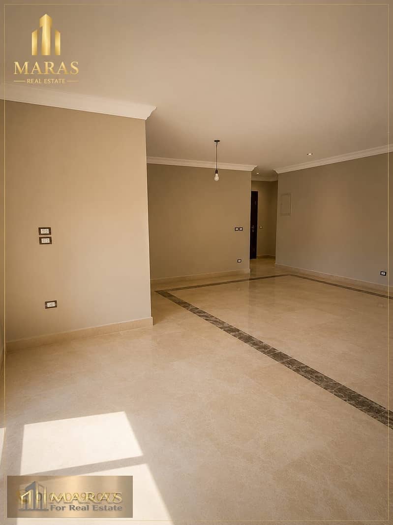 Apartment for Sale in Tijan 2 Zahraa El Maadi 205 sqm 8th Floor Elevator 3 Bedrooms 3 Bathrooms Super Lux Prime Location - Ansicht 3