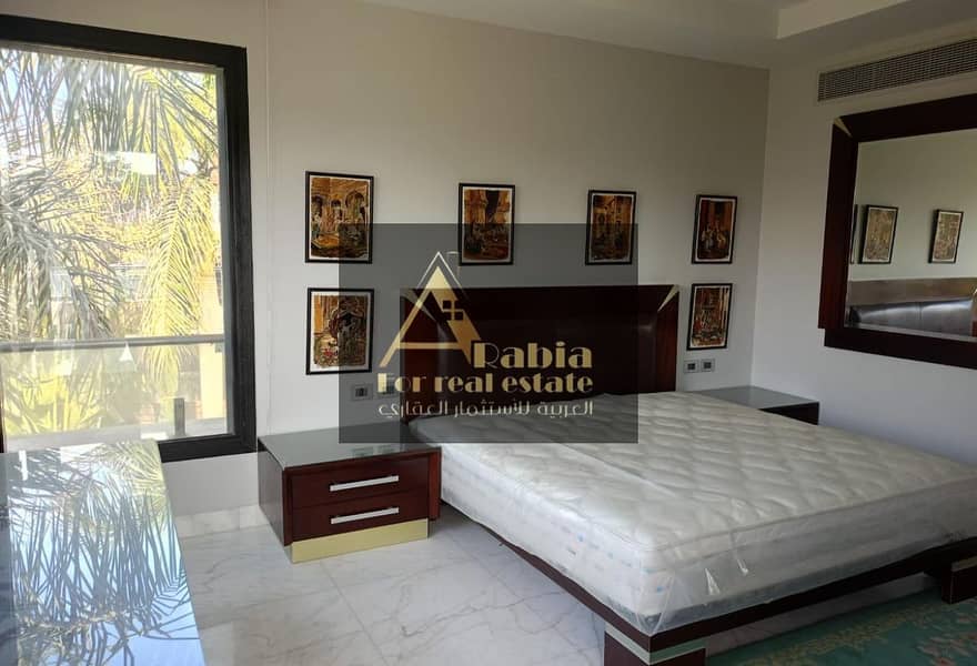 Spacious Luxury Villa for Sale in Lake View Prime - Aanzicht 4