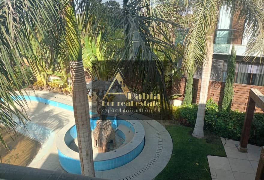 Spacious Luxury Villa for Sale in Lake View Prime - Aanzicht 5