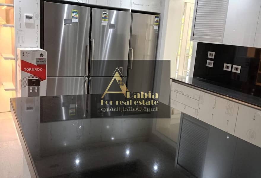 Spacious Luxury Villa for Sale in Lake View Prime - Aanzicht 6