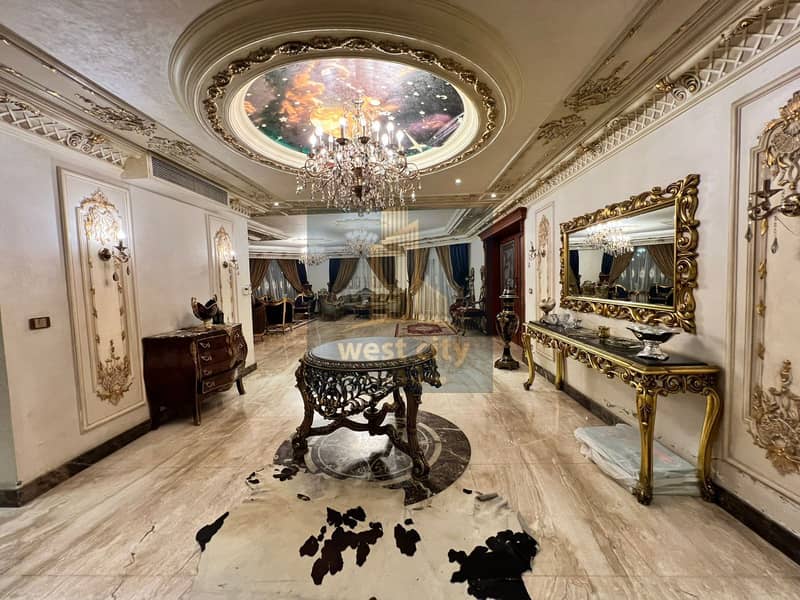 Prime finished villa for sale in compound royal city - Widok 2