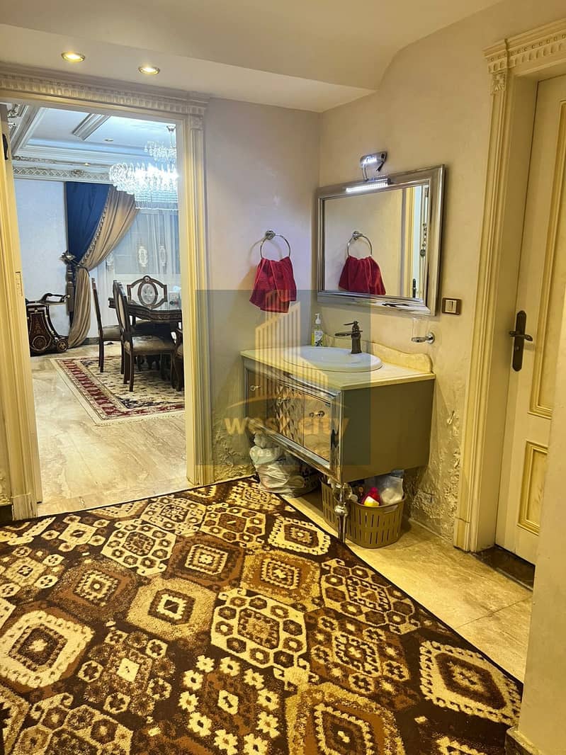 Prime finished villa for sale in compound royal city - Widok 6