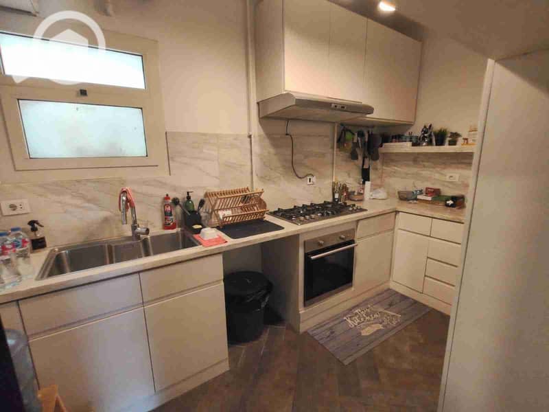 Apartment 134 meters in a compound } Address in Sheikh Zayed for rent with kitchen, air conditioning, chandeliers, curtains, dressing room, and some furniture at a very attractive price - Widok 3