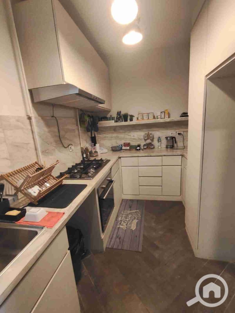 Apartment 134 meters in a compound } Address in Sheikh Zayed for rent with kitchen, air conditioning, chandeliers, curtains, dressing room, and some furniture at a very attractive price - Widok 5