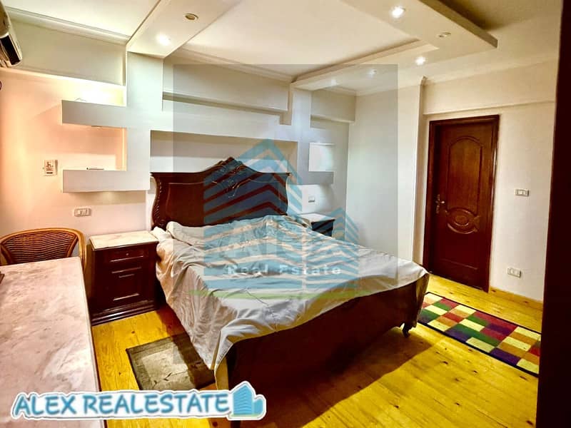 Furnished apartment for rent in Sporting, steps from the sea, with new furniture. - Widok 3