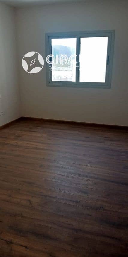 5 Image22. jpg