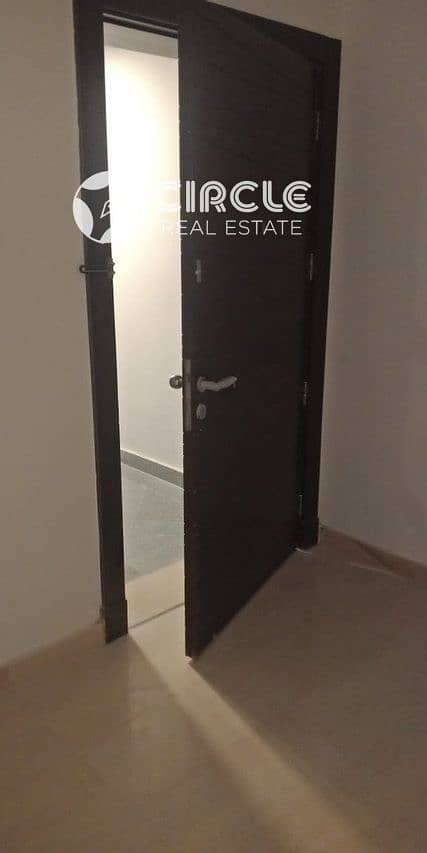 7 Image11. jpg
