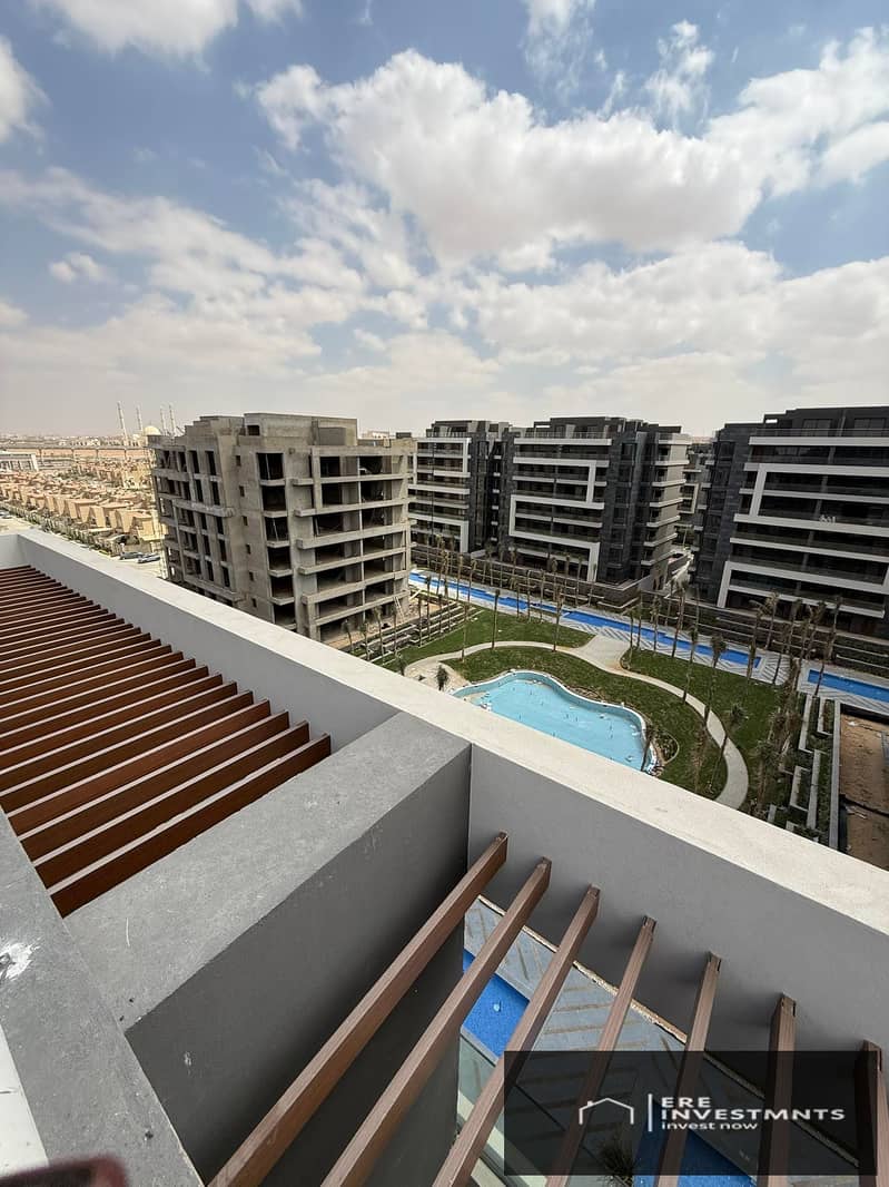 3 El-patio-oro (179). jpg