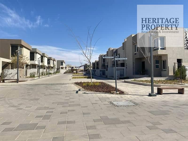 Townhouse Villa for Sale in Badya Palm Hills Installments up to 12 years - Fler