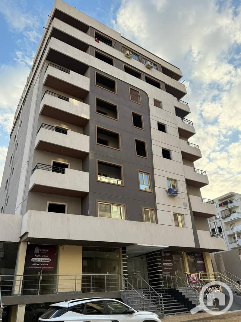 Apartment for sale 130m on Al-Baron Main Street in the Middle Hill Mokattam - Ansicht 2