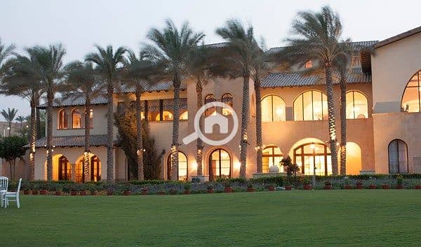 9 uptown_about-amenities-golf-clubhouse. jpg