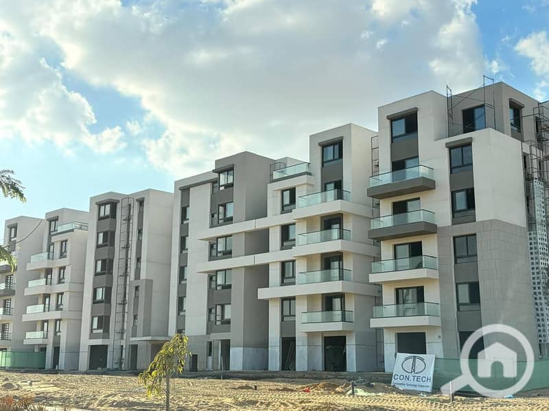 Three Bedrooms Apartment 18 Months Delivery Fully Finished In Badya Palm Hills October Cash 216,060 - Bild 5