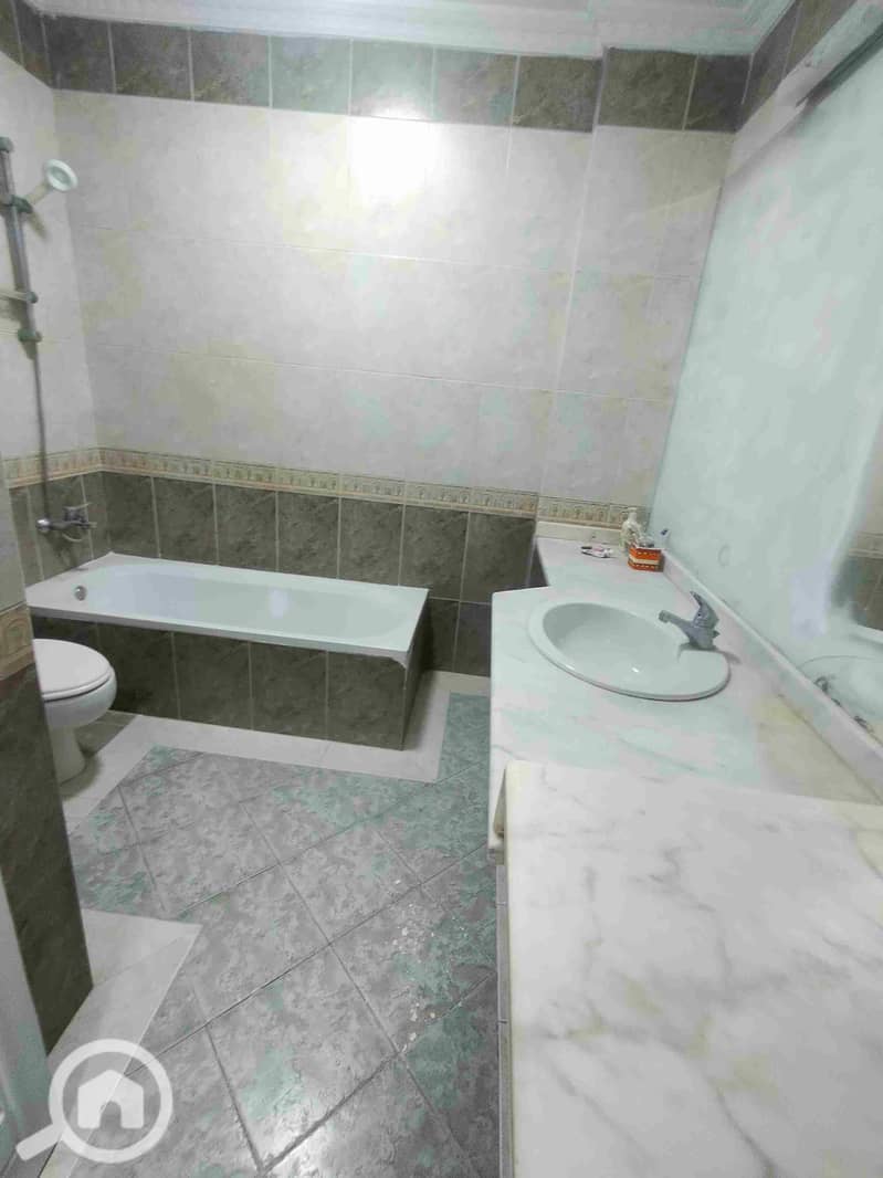 20 1000268460. jpg