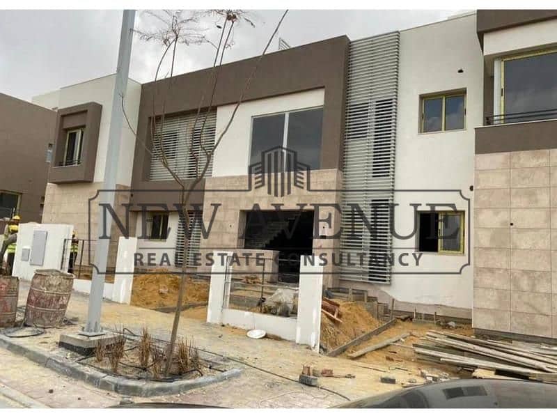 Twin house 385 sqm Prime Location Ready To Move Best Price in Palm Hills New Cairo compound - Ansicht 4