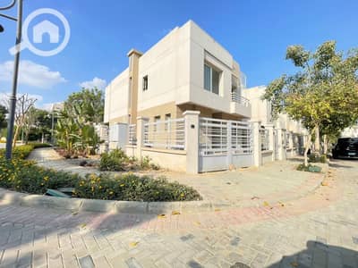 4 Bedroom Villa for Sale in Sheikh Zayed, Giza - 1. jpeg