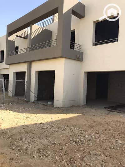 5 Bedroom Townhouse for Sale in 6th of October, Giza - WhatsApp Image 2026-02-11 at 4.59. 04 PM. jpeg