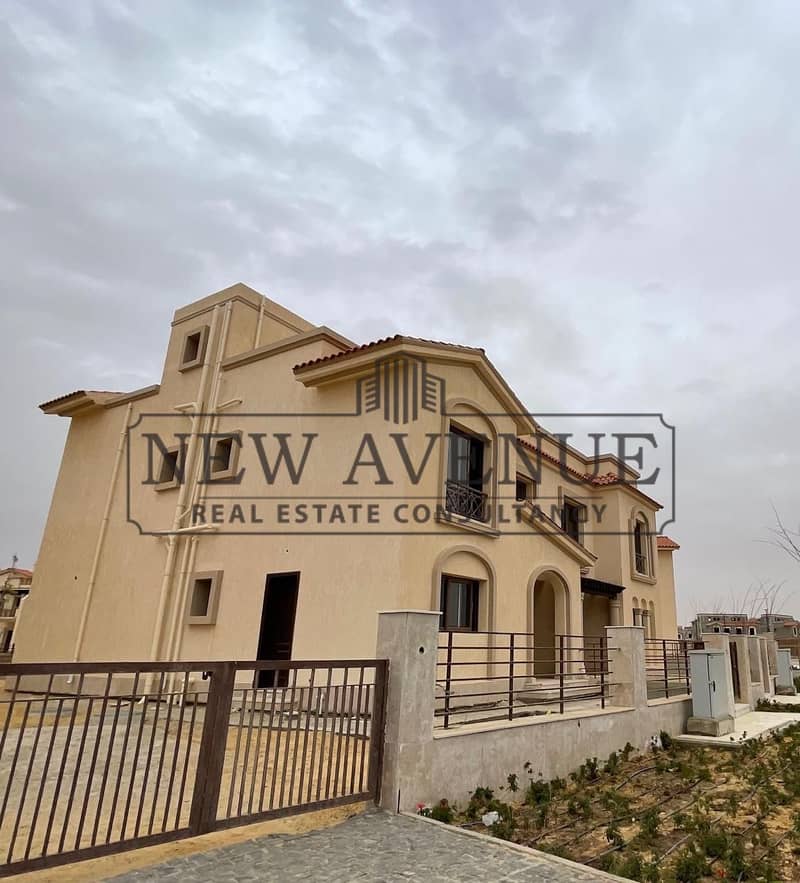 very prime location overlooking landscape - wide open view - Bahary - ready to move - down payment with installments over 7 years - twin house - Widok 2