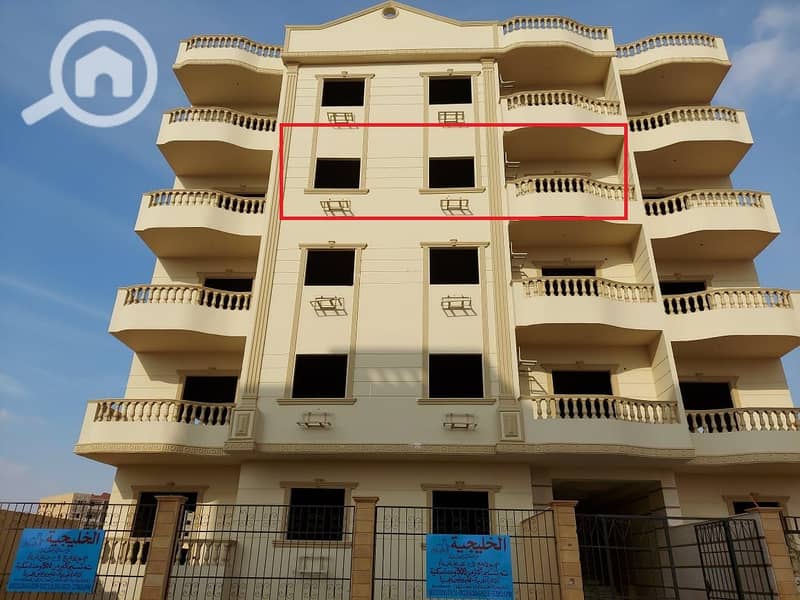 Marina front on a 150-meter park, Second District, New Heliopolis City - Meer