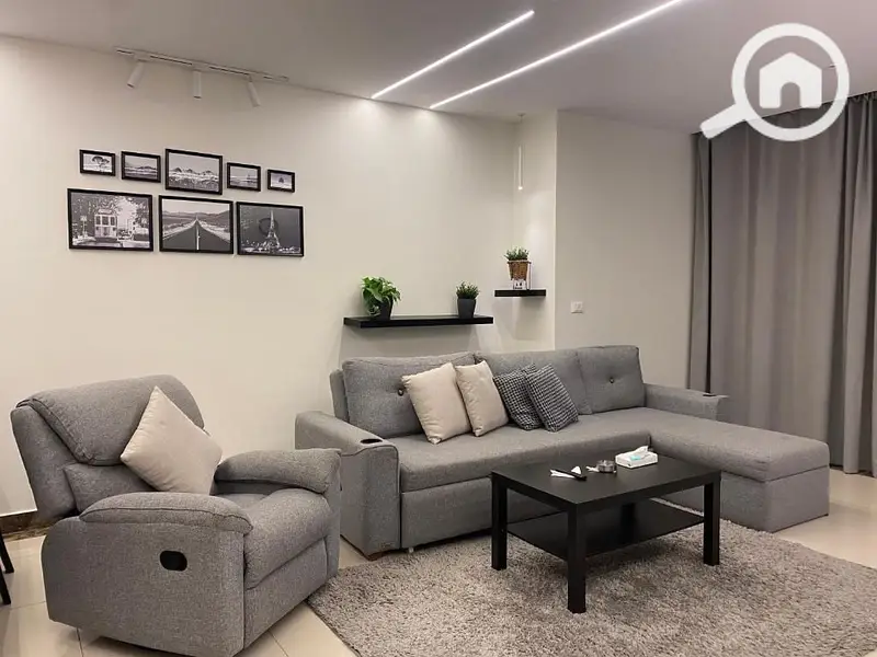 Fully Furnished Serviced Apartment - Vista 2