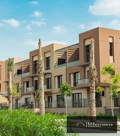 3 Bedroom Flat for Sale in New Cairo, Cairo - District-5 (7). jpg