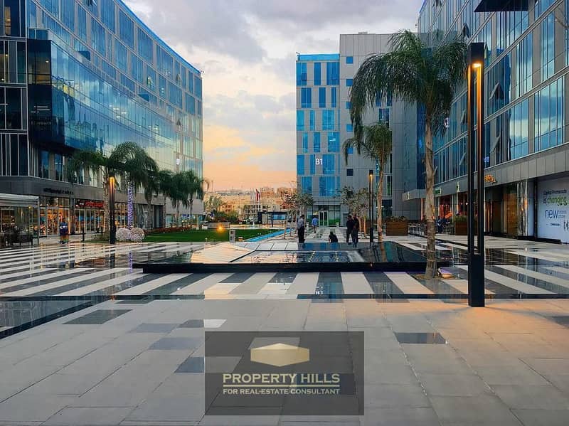 Clinic for sale in prime location at the entrance of Palm Hills for a bargain price with a minimum down payment of only 1%. - Bild 6